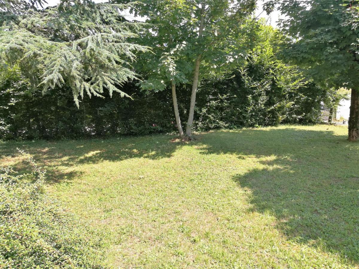 Douceur En Campagne Apartman Espalion Kültér fotó